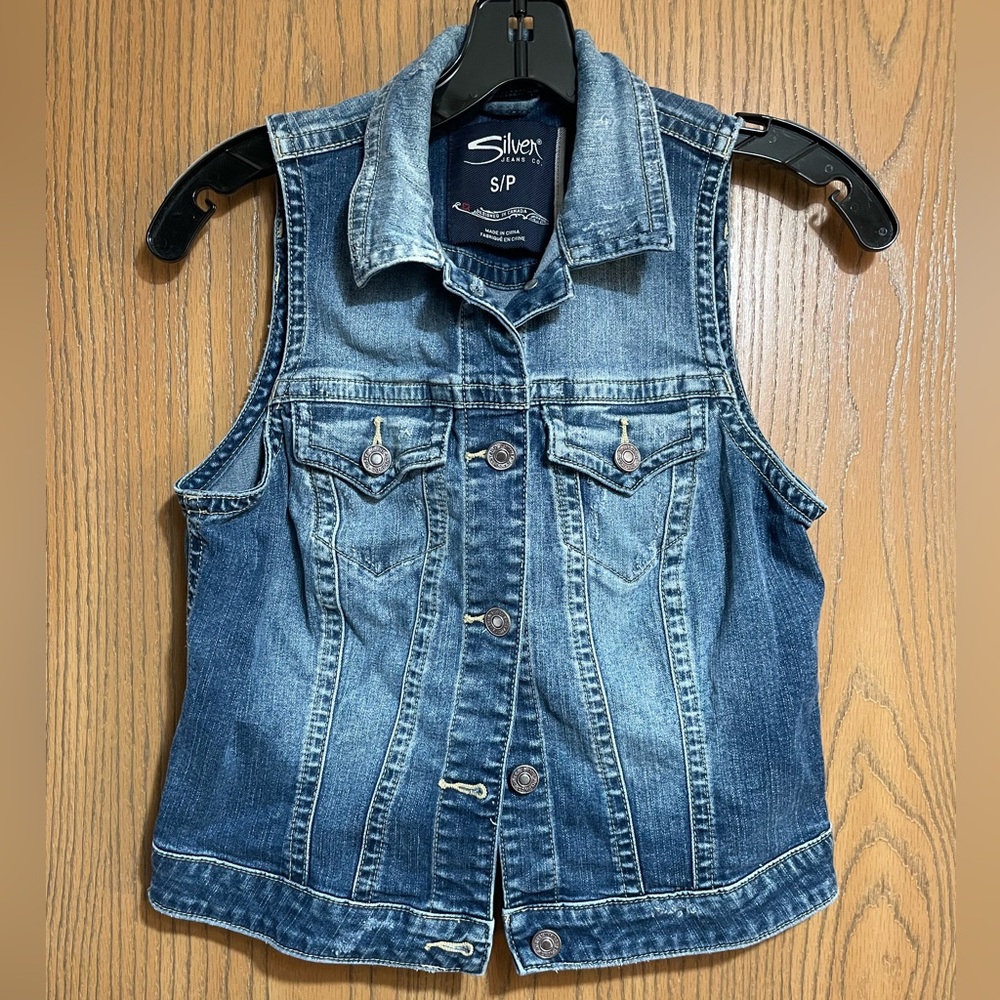 Silver Jeans Vest in Blue Denim